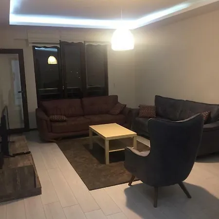 דירה Sawa United No 5 *